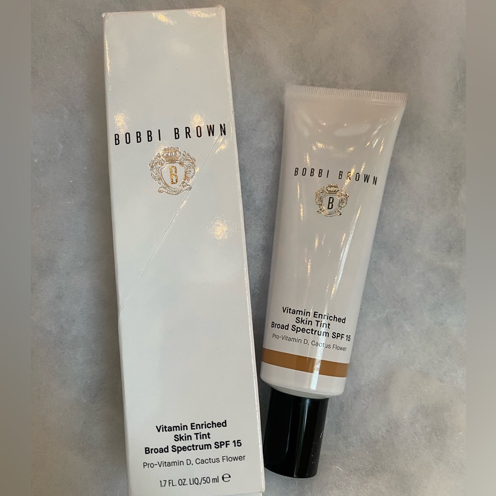 GOLDEN 2 BOBBI BROWN Vitamin Enriched Skin Tint SPF15 NEW/unused FULL SIZE
